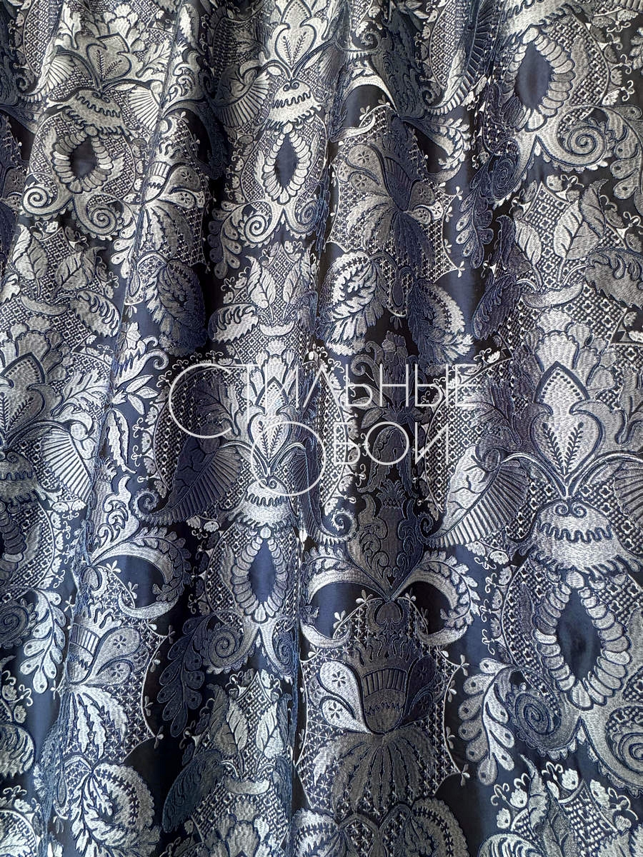 majeste-blue