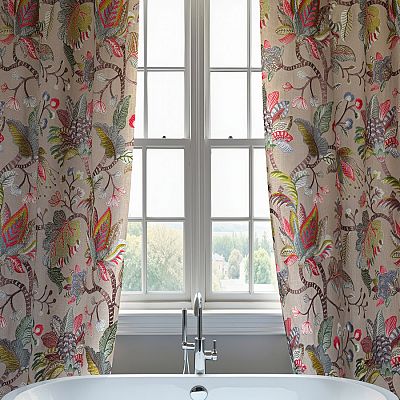 clemence-linen-roomset1